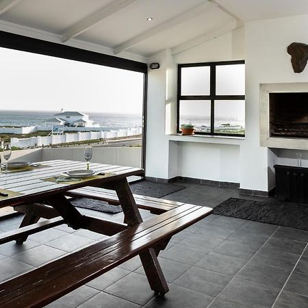 Pearl Haven, Coastal Comfort Just Steps From The Shore! Villa Yzerfontein Exteriör bild